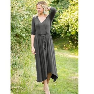 Matilda Jane Womens Size Small Go West Maxi Dress Grey Tie Waist Stretch Pockets